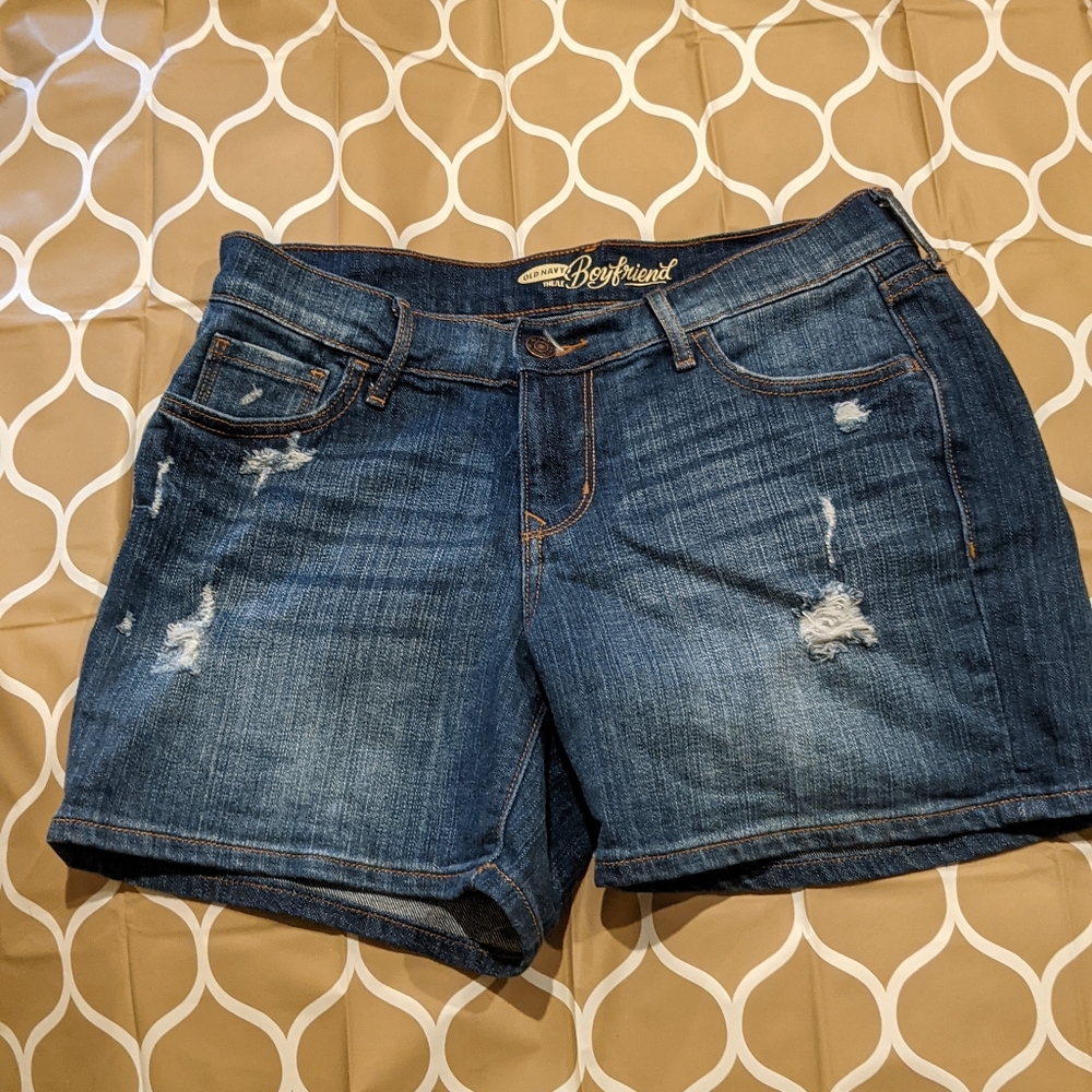 Size 4 Old Navy Boyfriend Shorts